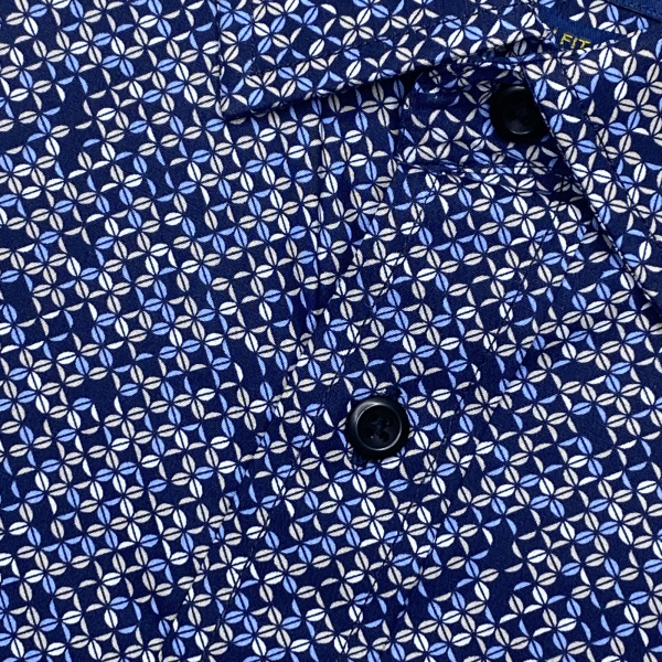 Alternative view of "Ralph Lauren Men's Slim Fit Formal Shirt – 100% Cotton, Dark Navy Print, No Pocket"(135)