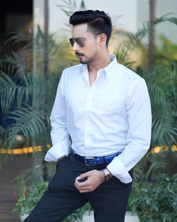 Menova 100% Cotton Slim Fit White Jacquard Premium Formal Shirt Code 059